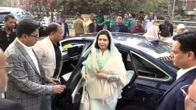 খালেদা জিয়াকে দেখতে আবারও এভারকেয়ারে ডা. জুবাইদা রহমান