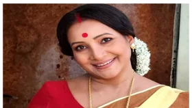 ক্ষয়ে ক্ষয়ে চলে গেলেন শ্রাবণী বণিক