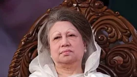 মৃত্যু ঘোষণার সময় যাঁরা ছিলেন বেগম খালেদা জিয়ার পাশে