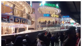 লঞ্চ চলাচল শুরু, ঘন কুয়াশায় সড়ক ও নদীপথে ভোগান্তি