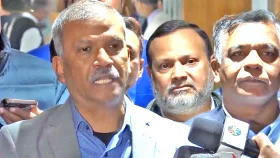 ক্রিকেটারদের নিরাপত্তার বিনিময়ে ভারতে বিশ্বকাপ খেলবে না বাংলাদেশ: আসিফ নজরুল
