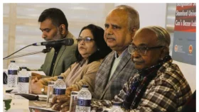 প্রথমবার সমুদ্রসৈকতে ওপেন এয়ার স্ক্রিনিং