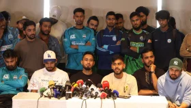 বিসিবির টাকা এসেছে ক্রিকেটারদের শ্রমে ঘামে: মিরাজ