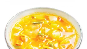 শীতে কেন স্যুপ খাবেন