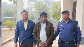 হাতিয়ায় সরকারি জমি দখলের চেষ্টা মামলায় বিএনপি নেতা গ্রেপ্তার