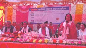 শিক্ষা উপদেষ্টার উপস্থিতিতে দুই গুণীজনকে সংবর্ধনা