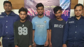 মুন্সীগঞ্জে ইয়াবাসহ গ্রেপ্তার ৩