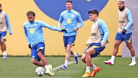 'ইয়ামালকে মেসির সঙ্গে তুলনা করা পাগলামি'