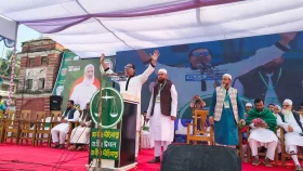 লন্ডন থেকে এক নব্য মুফতি এসেছেন, দিচ্ছেন ফতোয়া: রাশেদ প্রধান