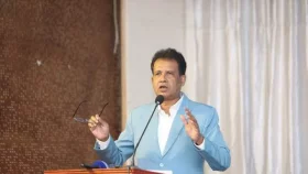 সকলকে ঐক্যবদ্ধ থেকে এলাকার উন্নয়ন করতে হবে: আজিজুল বারী হেলাল