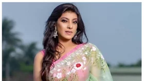ফেসবুক বিড়ম্বনায় মৌ, কড়া হুঁশিয়ারি