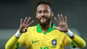 নেইমার ছাড়া ঝুঁকিতে ব্রাজিলের হেক্সা মিশন: রোমারিও
