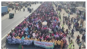 নারীকর্মীদের হেনস্তার প্রতিবাদে শেরপুরে মহিলা জামায়াতের বিক্ষোভ