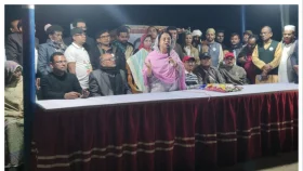 কাউকে হয়রানি করলে, দল থেকে বহিষ্কার: রিতা