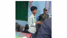 চন্দনাইশে জাল ভোট দেওয়ার অভিযোগে এক কিশোর আটক