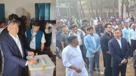 গণতান্ত্রিক চর্চার মধ্য দিয়ে এগিয়ে যেতে চাই