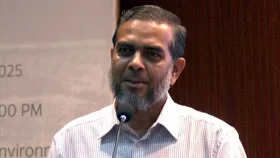&lsquo;ভোটারদের কেন্দ্রে ঢুকতে বাধা দিয়ে একটি দল দেউলিয়াত্ব প্রকাশ করছে&rsquo;