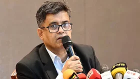 নতুন সরকারের শপথ কবে জানালেন প্রেস সচিব