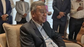 অর্থনীতিতে গণতন্ত্র আনতে হবে: অর্থমন্ত্রী