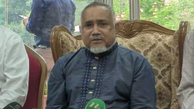 সিঙ্গাপুর গেলেন বিরোধীদলীয় উপনেতা ডা. তাহের