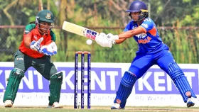 এবারো ভারতের সঙ্গে পেরে উঠলো না মেয়েরা