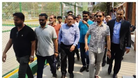 ডোর টু ডোর ময়লায় আর দিতে হবে না টাকা