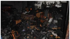 খুলনায় শপিং সেন্টারে অগ্নিকাণ্ড
