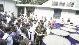 দায়িত্ব গ্রহণের করেই মশক নিধন কার্যক্রম পরিদর্শনে ডিএনসিসি প্রশাসক