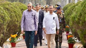 শপথের পর রাষ্ট্রপতির সঙ্গে প্রধানমন্ত্রীর প্রথম সাক্ষাৎ