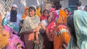 নাতনিকে তুলে নিয়ে &lsquo;ধর্ষণ&rsquo; করে হত্যা, উঠানে দাদির মরদেহ