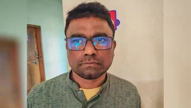 ছাত্রীকে ধর্ষণ করে ভিডিও ধারণ, মাদরাসার অধ্যক্ষ গ্রেপ্তার