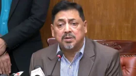 ঈদে টানা ছুটির সিদ্ধান্ত ও প্রজ্ঞাপন জারি নিয়ে যা জানালেন মন্ত্রিপরিষদ সচিব
