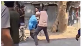 আলফাডাঙ্গায় নামাজ শেষে বৃদ্ধকে কিল-ঘুষির ভিডিও ভাইরাল
