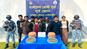 সেন্টমার্টিনে গাঁজাসহ ৯ জন আটক