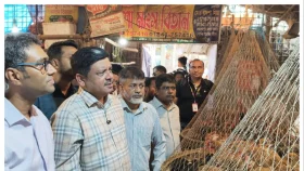 গাজীপুরে দ্রব্যমূল্য স্থিতিশীল রাখতে বাজার তদারকিতে জিসিসি প্রশাসক