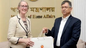 রোহিঙ্গা শরণার্থীদের জন্য সহায়তা অব্যাহত রাখতে চায় যুক্তরাজ্য