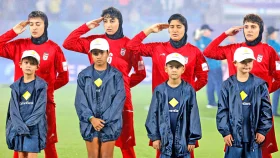 মাঠের হারের চেয়েও ইরানি ফুটবলাদের বড় আতঙ্ক এখন &lsquo;দেশ ফেরা&rsquo;