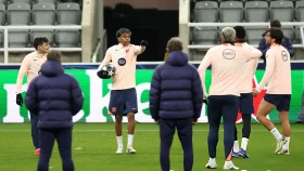 চ্যাম্পিয়নস লিগের শেষ ষোলোর লড়াইয়ে নতুন রোমাঞ্চ ও পুরনো শত্রুতা
