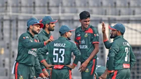 দুর্দান্ত বোলিংয়ে পাঁচ ওভারে ৫ উইকেট  নাহিদ রানার