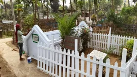 নানা-নানি ও খালার কবর জিয়ারতে যাচ্ছেন প্রধানমন্ত্রী