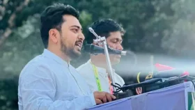 সরকার পুরোনো পথে হাঁটছে: নাহিদ ইসলাম