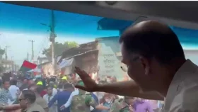 সৈয়দপুরে পৌঁছেছেন প্রধানমন্ত্রী