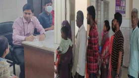 ঈদের ছুটিতেও বালিয়াকান্দি স্বাস্থ্য কমপ্লেক্সে চলছে চিকিৎসা সেবা