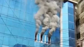 চট্টগ্রামে বহুতল মার্কেটে আগুনের ঘটনায় নিহত ২