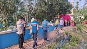 রাস্তায় পড়েছিল কিশোরীর গলাকাটা লাশ