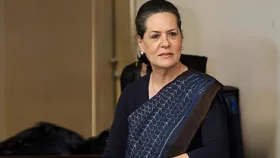 হঠাৎ অসুস্থ হয়ে হাসপাতালে ভর্তি সোনিয়া গান্ধী