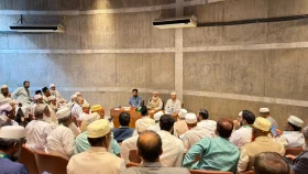 জাতীয় সংসদে বিরোধীদলীয় এমপিদের বৈঠক