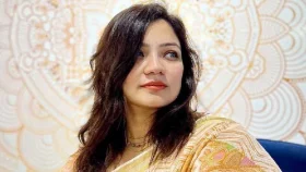 অভিনেতা আসাদ ও ঢাবি শিক্ষক মোনামীর সেই ছবি নিয়ে যা জানা গেল