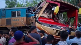 কুমিল্লায় ট্রেন-বাস সংঘর্ষ: ১০ জনের অবহেলার প্রমাণ দিয়ে তদন্ত প্রতিবেদন দাখিল