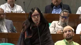 নারী এমপিদের নিয়ে সংসদে আপত্তিকর মন্তব্য, রুমিন ফারহানার ক্ষোভ